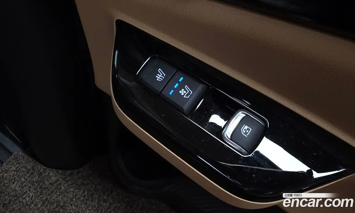 Kia Carnival 2021 3.5 автомат (гидро), фото 23