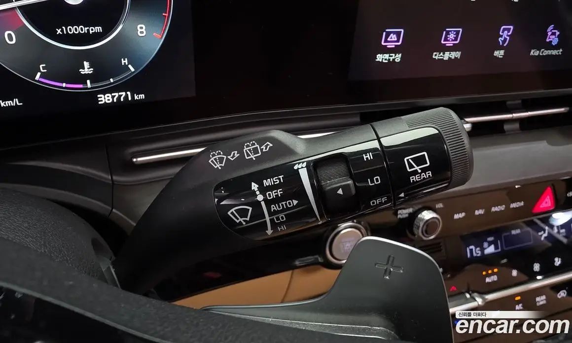 Kia Carnival 2021 3.5 автомат (гидро), фото 31