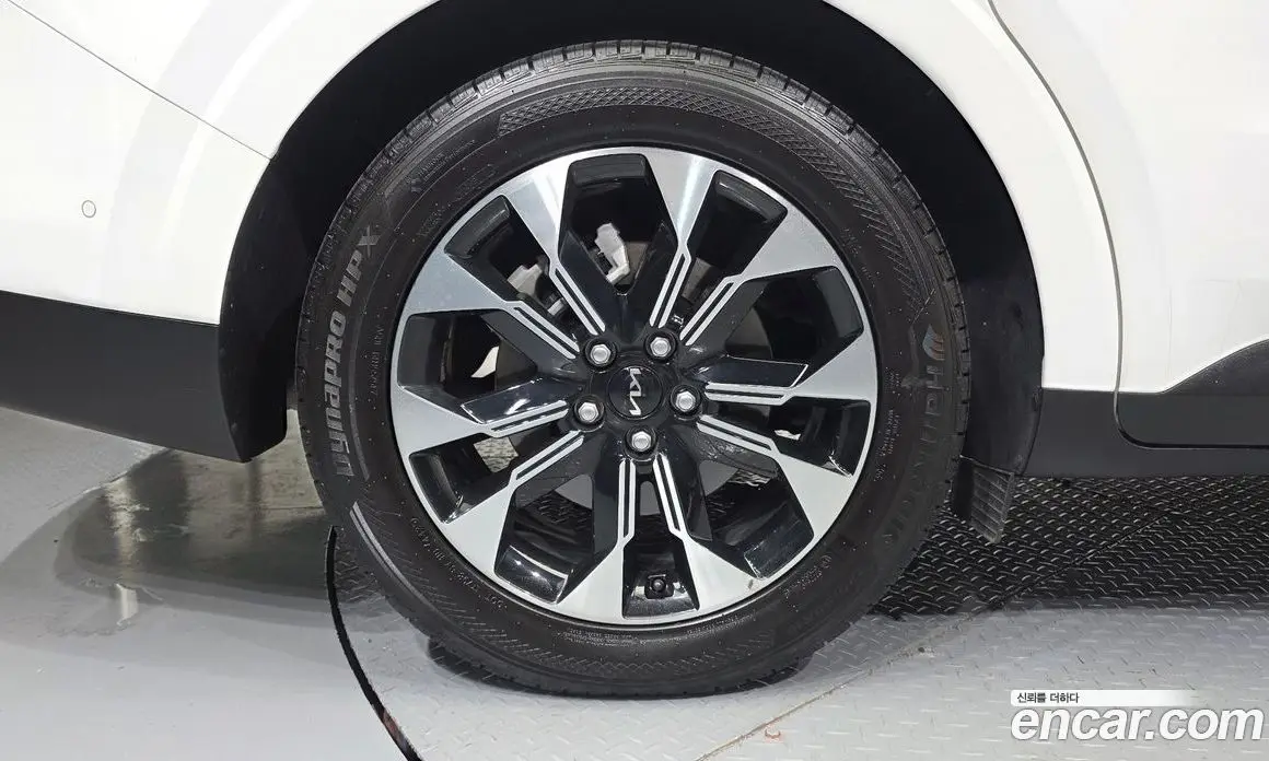 Kia Carnival 2021 3.5 автомат (гидро), фото 5