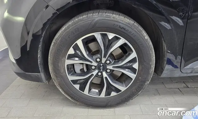Kia Carnival 2022 3.5 автомат (гидро), миниатюра 5 Kia Carnival 2022 3.5 автомат (гидро), миниатюра 5