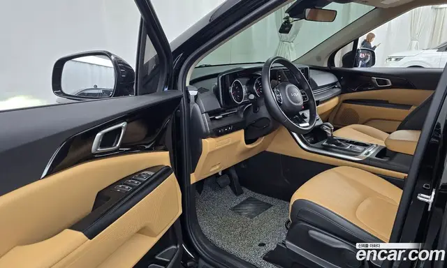 Kia Carnival 2022 3.5 автомат (гидро), миниатюра 10 Kia Carnival 2022 3.5 автомат (гидро), миниатюра 10