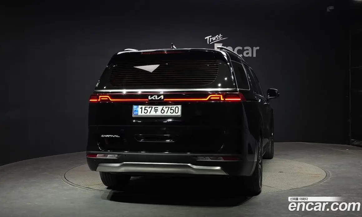 Kia Carnival 2022 2.2 автомат (гидро), фото 4