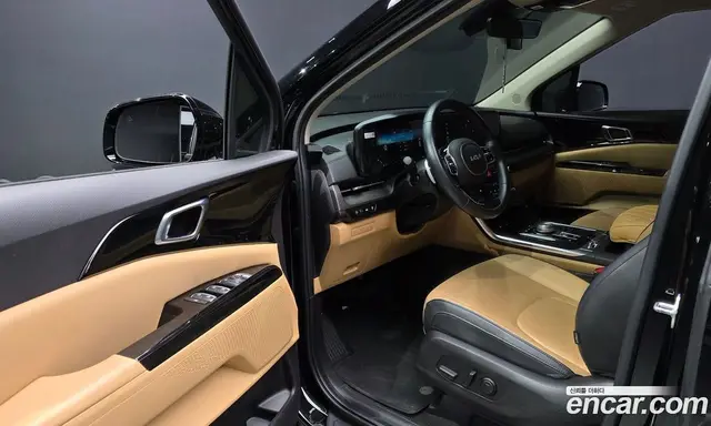 Kia Carnival 2022 2.2 автомат (гидро), миниатюра 10