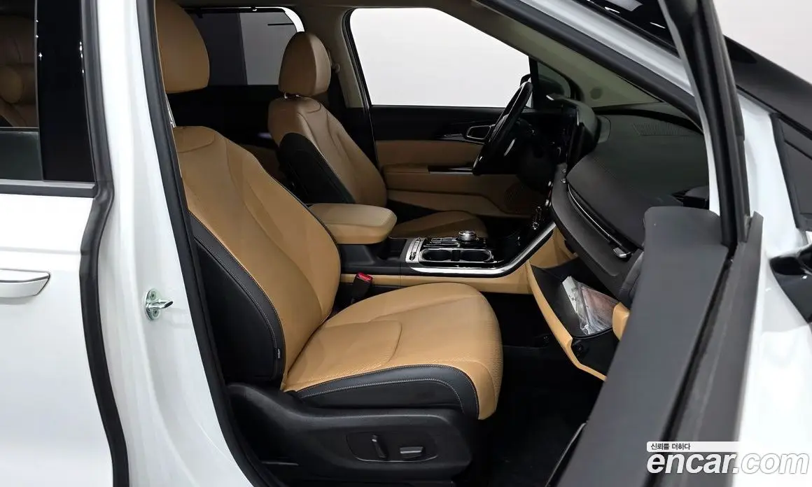 Kia Carnival 2022 2.2 автомат (гидро), фото 11