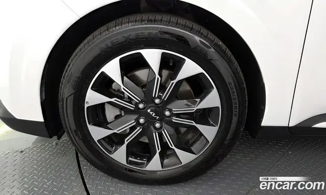 Kia Carnival 2022 2.2 автомат (гидро), миниатюра 5