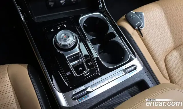 Kia Carnival 2022 2.2 автомат (гидро), миниатюра 9