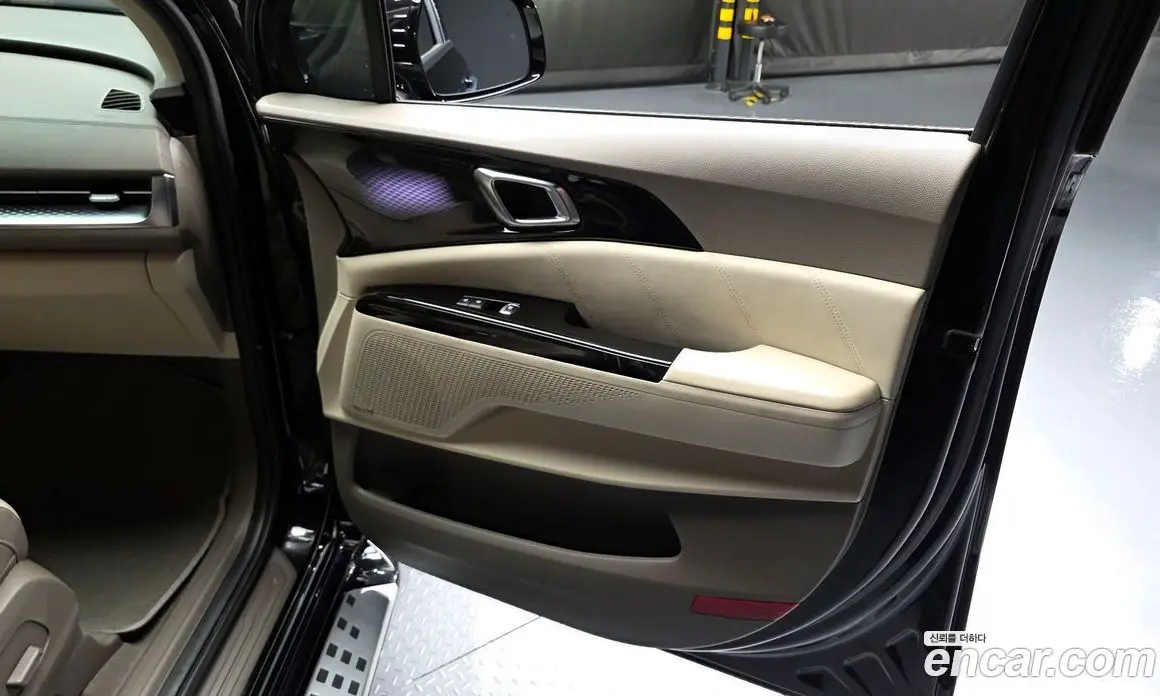 Kia Carnival 2023 3.5 автомат (гидро), фото 14