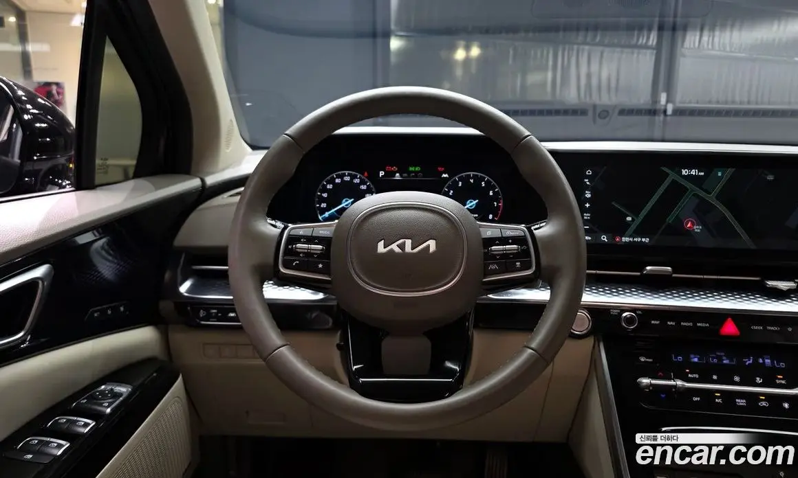 Kia Carnival 2023 3.5 автомат (гидро), фото 19
