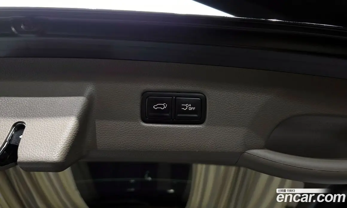 Kia Carnival 2023 3.5 автомат (гидро), фото 31