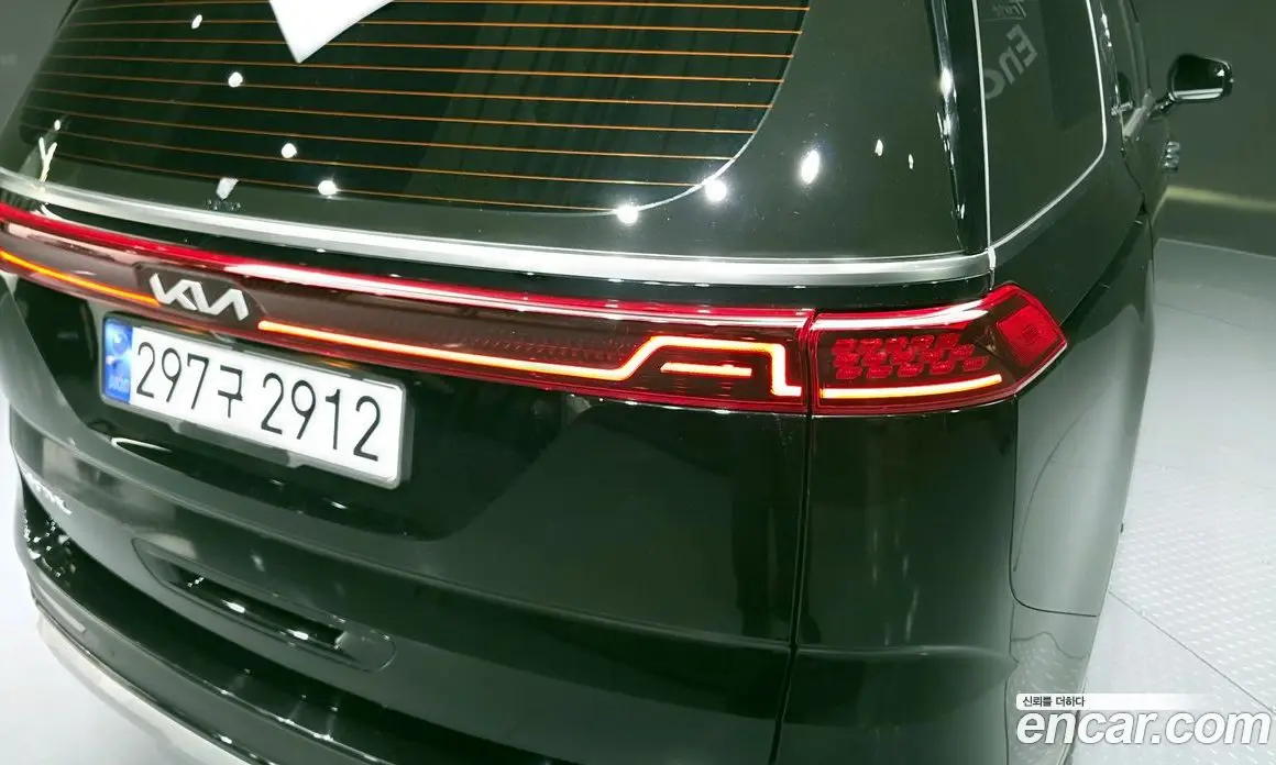 Kia Carnival 2023 3.5 автомат (гидро), фото 9