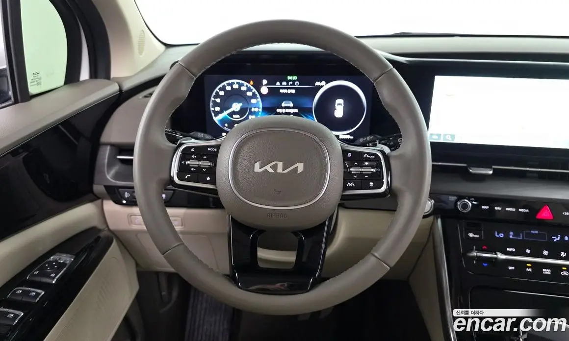 Kia Carnival 2023 2.2 автомат (гидро), фото 13