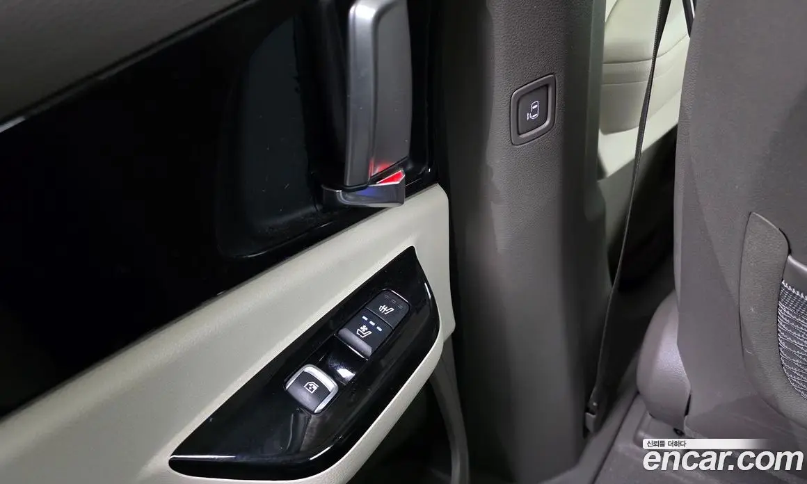 Kia Carnival 2023 2.2 автомат (гидро), фото 19