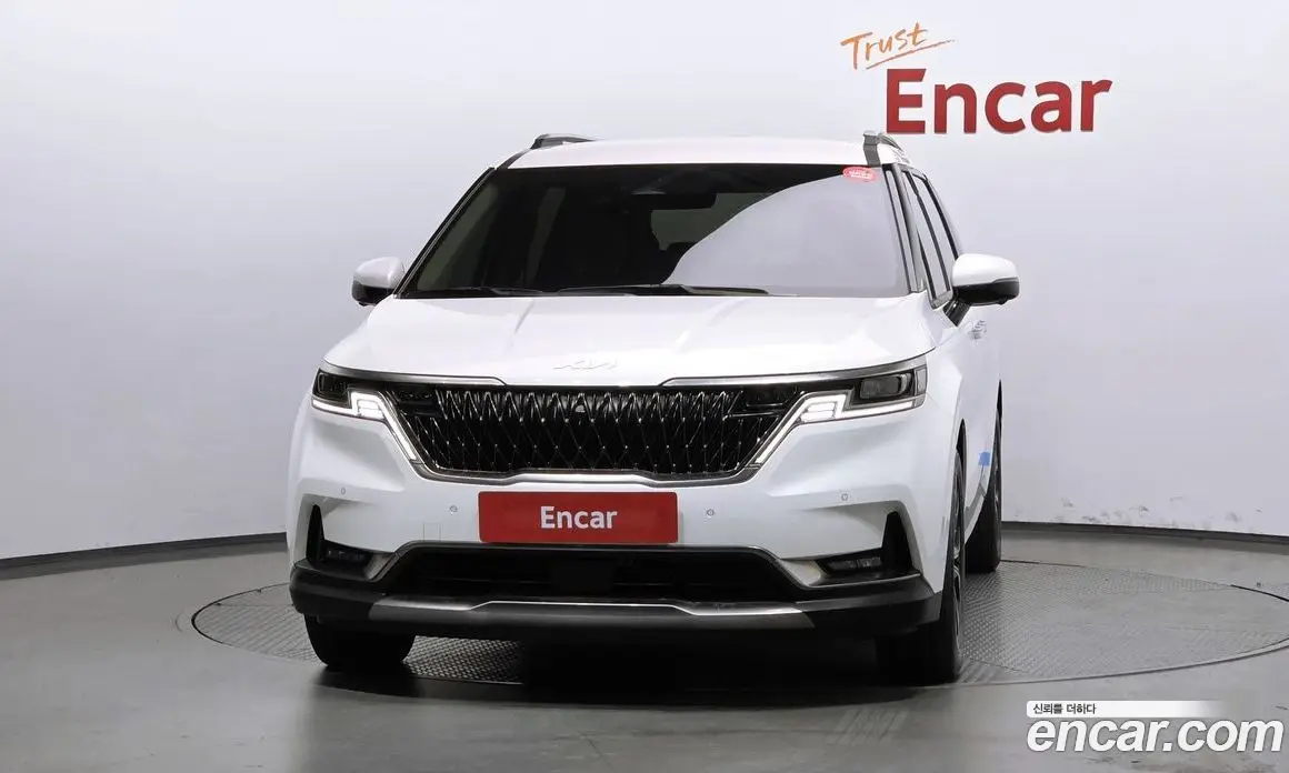 Kia Carnival 2023 2.2 автомат (гидро), фото 3