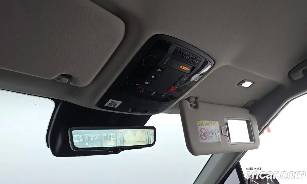 Kia Carnival 2024 1.6 автомат (гидро), фото 26
