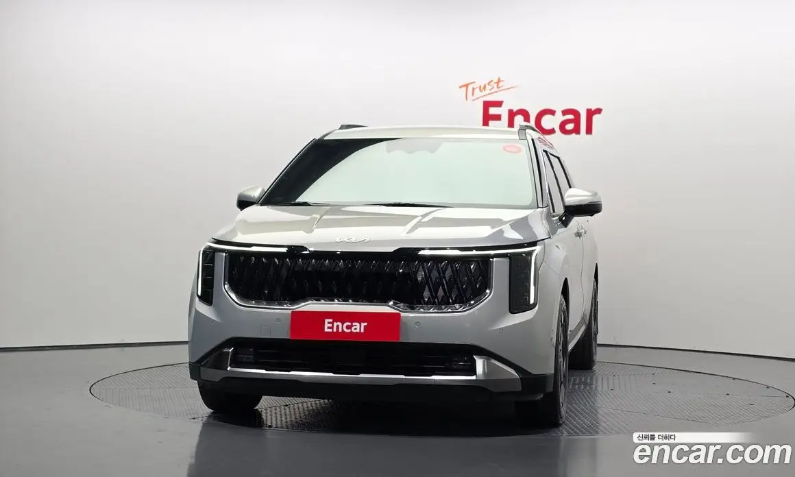 Kia Carnival 2024 1.6 автомат (гидро), фото 3