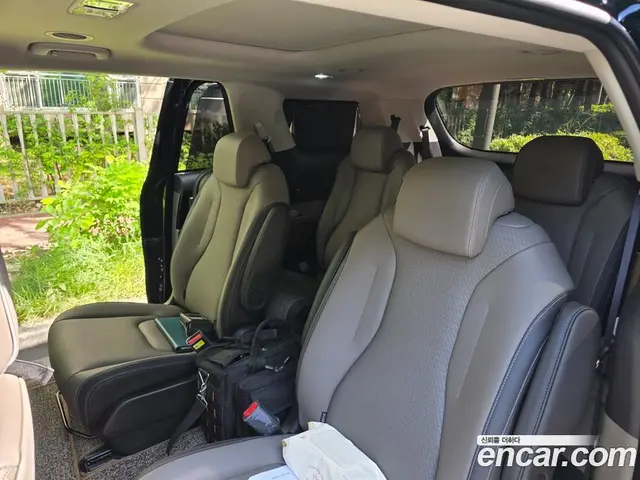 Kia Carnival 2026 1.6 автомат (гидро), миниатюра 8 Kia Carnival 2026 1.6 автомат (гидро), миниатюра 8