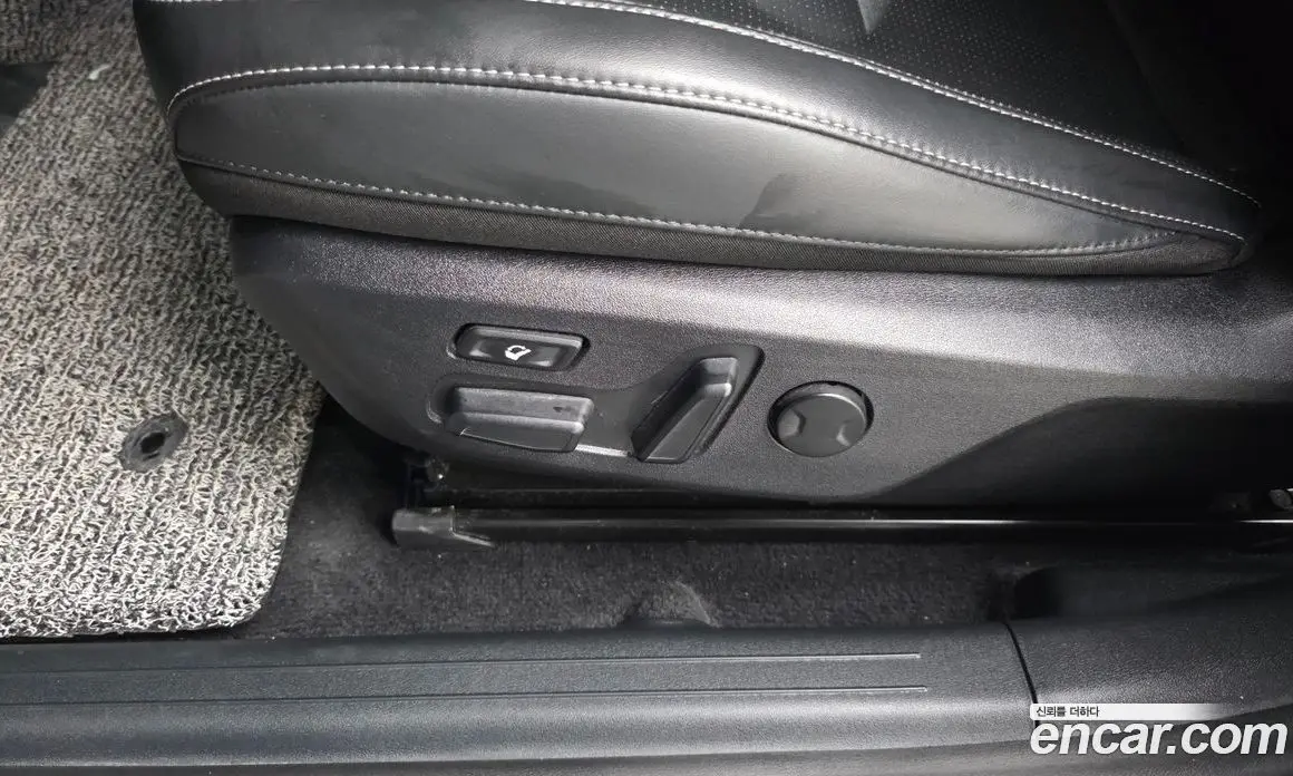 Kia EV6 2025 0.1 автомат (гидро), фото 28