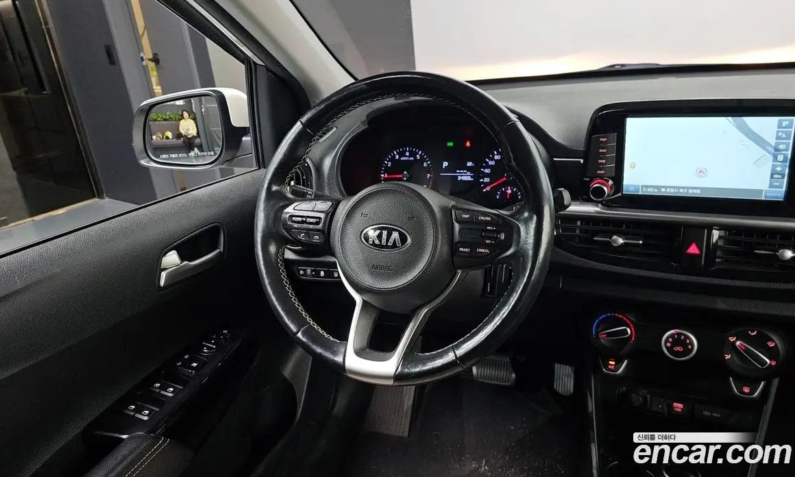 Kia Morning 2019 1.0 автомат (гидро), фото 13