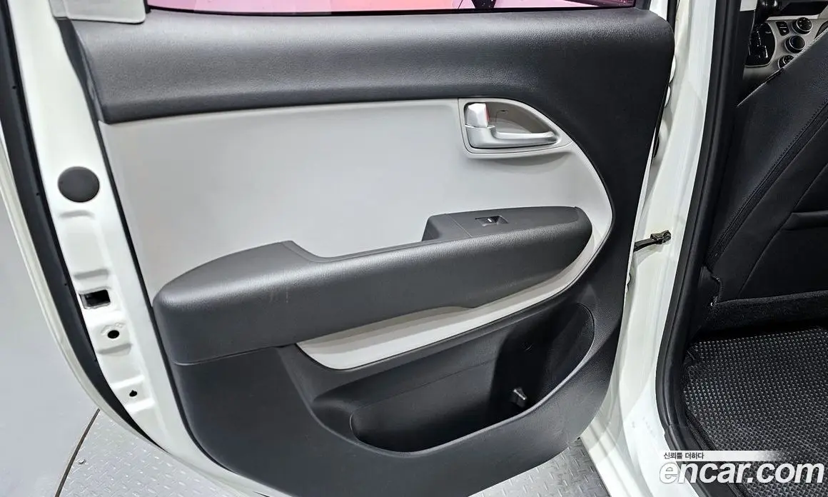 Kia Ray 2016 1.0 автомат (гидро), фото 15