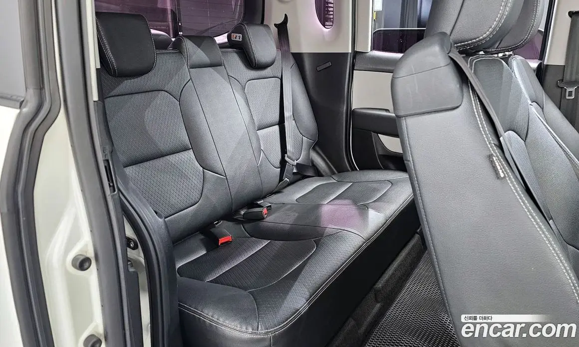 Kia Ray 2016 1.0 автомат (гидро), фото 17