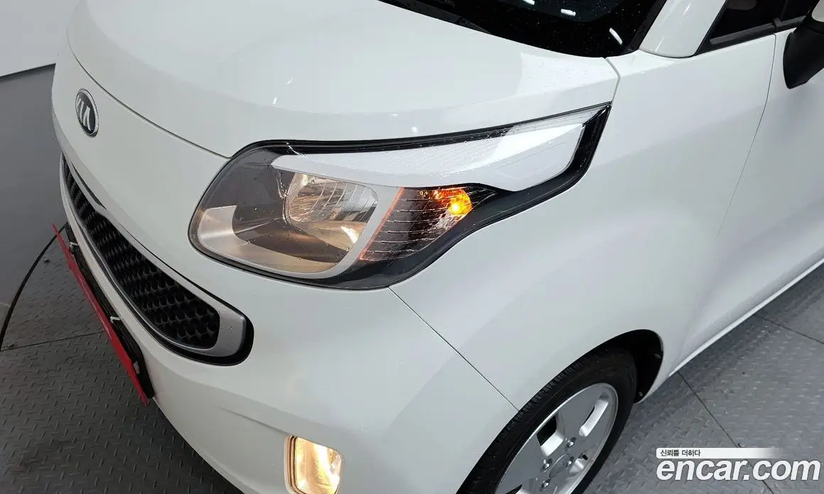 Kia Ray 2016 1.0 автомат (гидро), фото 8