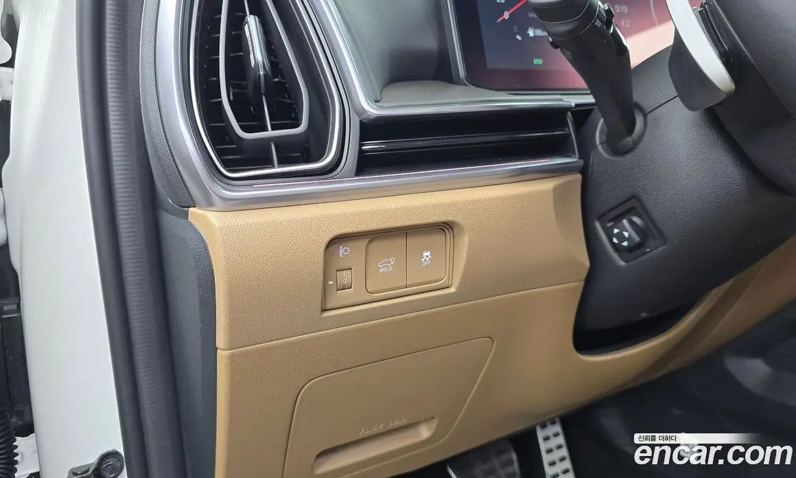Kia Sorento 2023 1.6 автомат (гидро), фото 25
