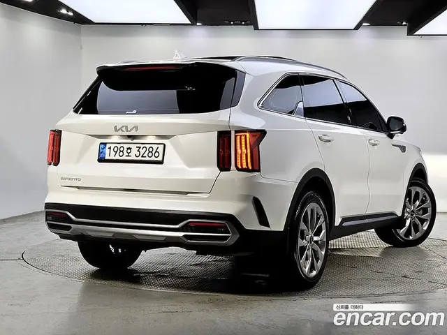 Kia Sorento 2023 2.5 автомат (гидро), миниатюра 2
