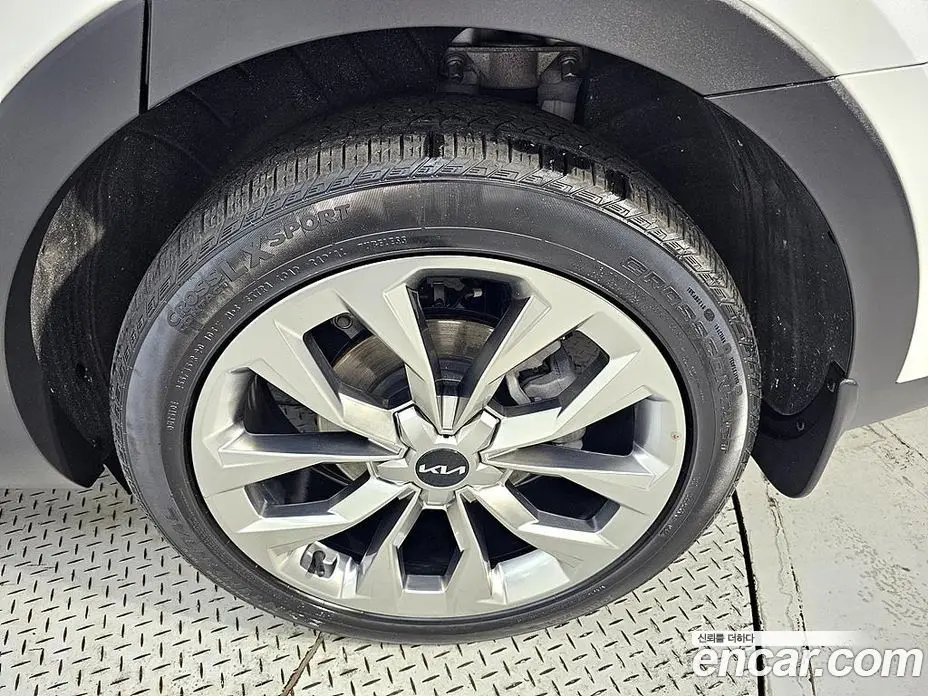 Kia Sorento 2023 2.5 автомат (гидро), фото 5