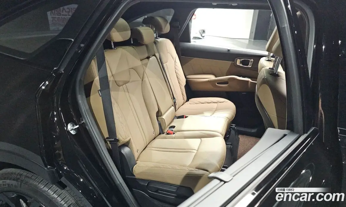 Kia Sorento 2024 2.5 автомат (гидро), фото 17