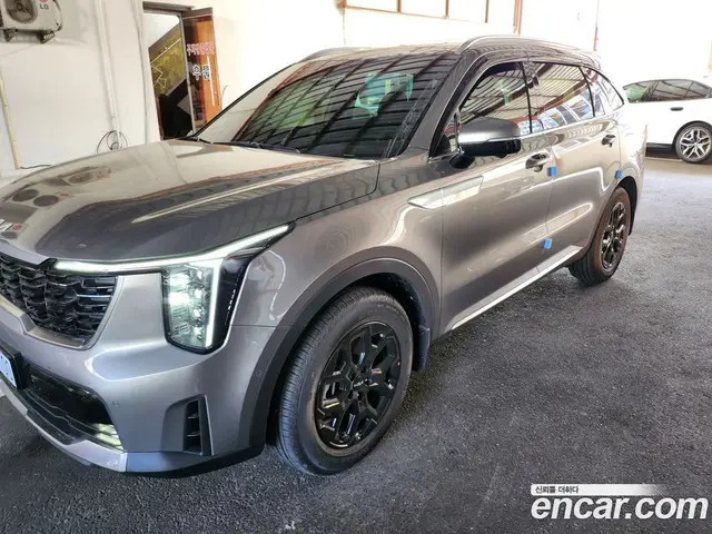 Kia Sorento 2026 1.6 автомат (гидро), миниатюра 3