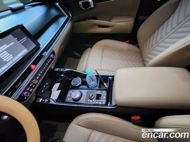 Kia Sorento 2026 1.6 автомат (гидро), миниатюра 6