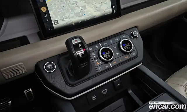 Land Rover Defender 2021 3.0 автомат (гидро), миниатюра 12