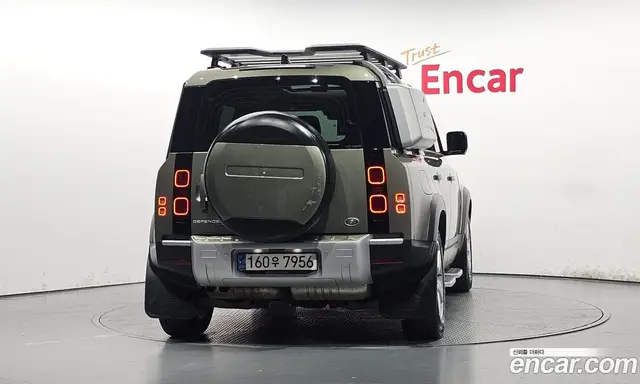 Land Rover Defender 2021 3.0 автомат (гидро), миниатюра 4
