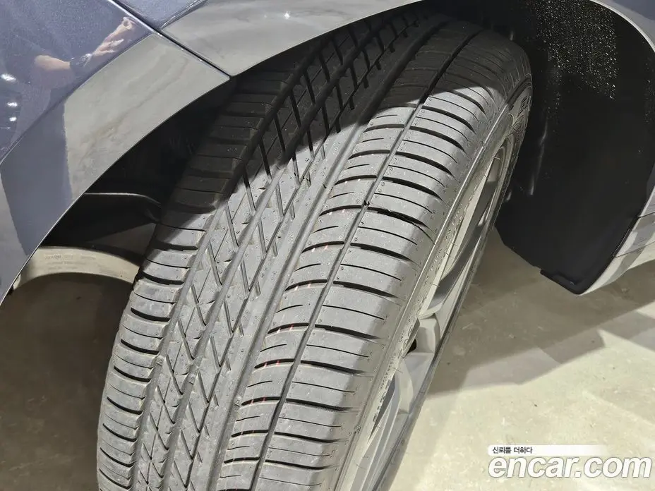 Land Rover Range Rover Velar 2026 2.0 автомат (гидро), фото 18