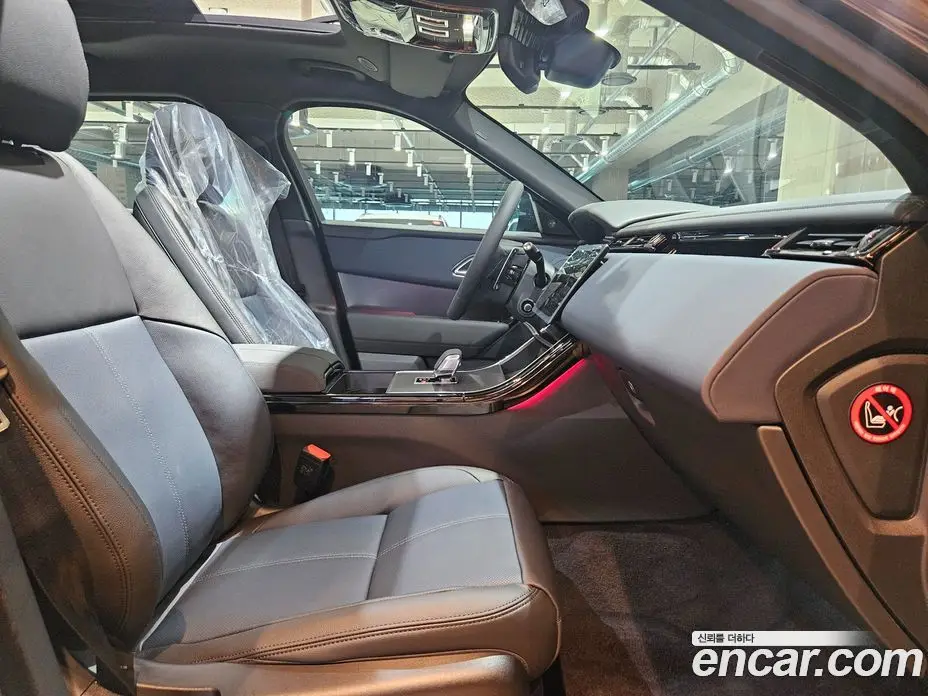 Land Rover Range Rover Velar 2026 2.0 автомат (гидро), фото 10