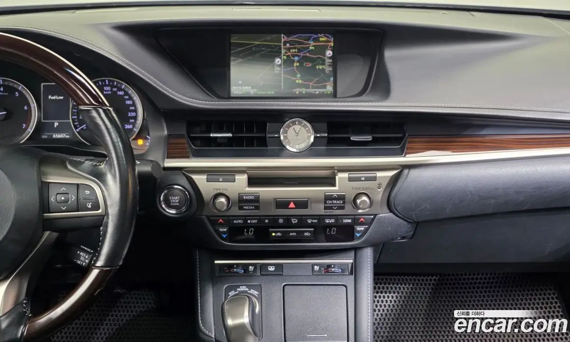 Lexus ES 2017 3.5 автомат (гидро), фото 14 Lexus ES 2017 3.5 автомат (гидро), фото 14