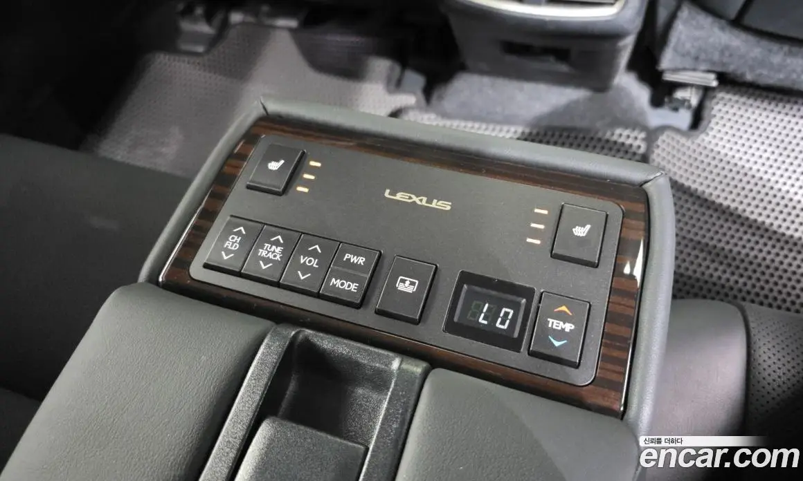 Lexus ES 2017 3.5 автомат (гидро), фото 19 Lexus ES 2017 3.5 автомат (гидро), фото 19