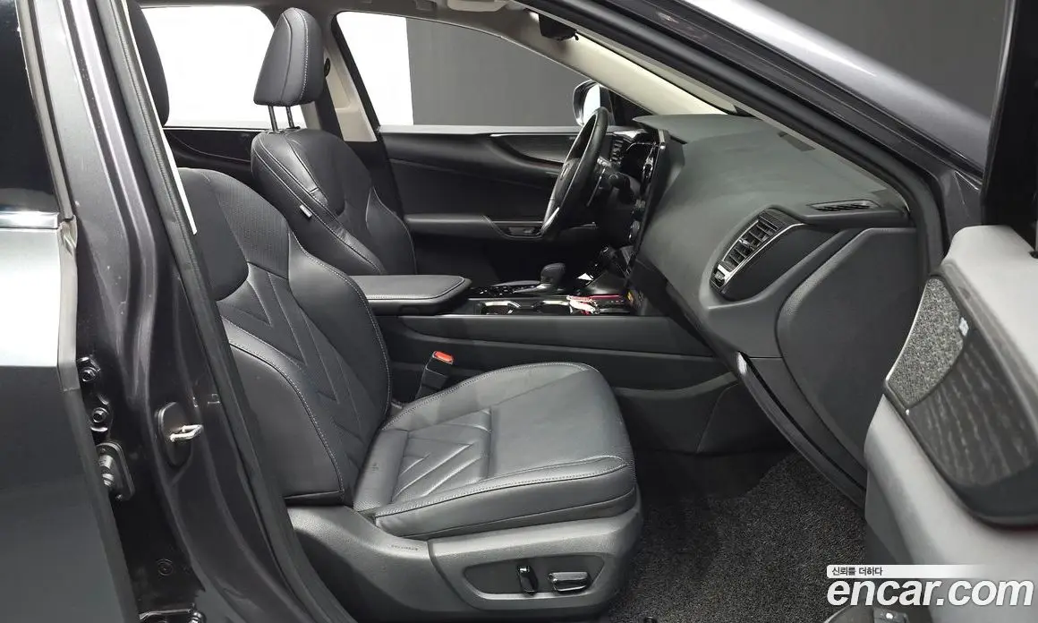Lexus NX 2024 2.5 автомат (гидро), фото 13 Lexus NX 2024 2.5 автомат (гидро), фото 13
