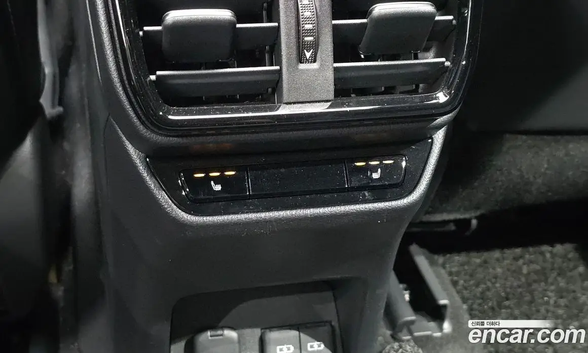 Lexus NX 2024 2.5 автомат (гидро), фото 25 Lexus NX 2024 2.5 автомат (гидро), фото 25