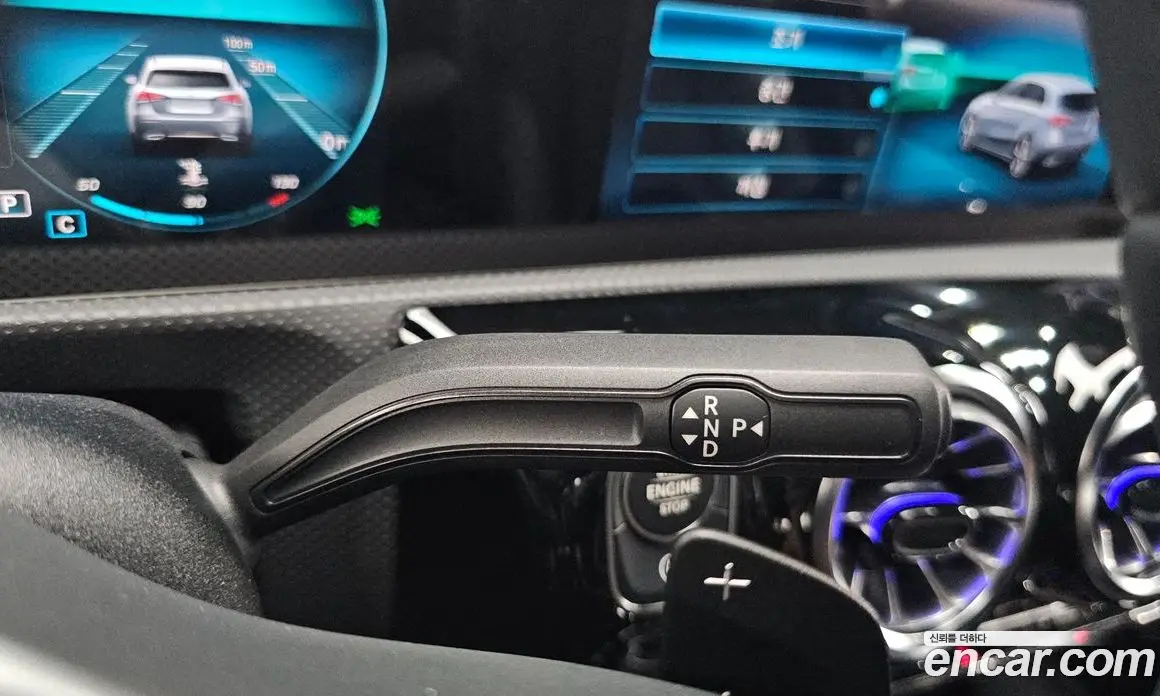 Mercedes-Benz A-Class 2022 2.0 автомат (гидро), фото 9