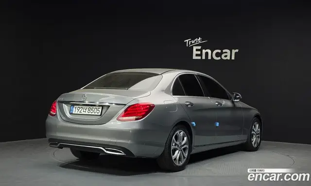 Mercedes-Benz C-Class 2016 2.1 автомат (гидро), миниатюра 2 Mercedes-Benz C-Class 2016 2.1 автомат (гидро), миниатюра 2