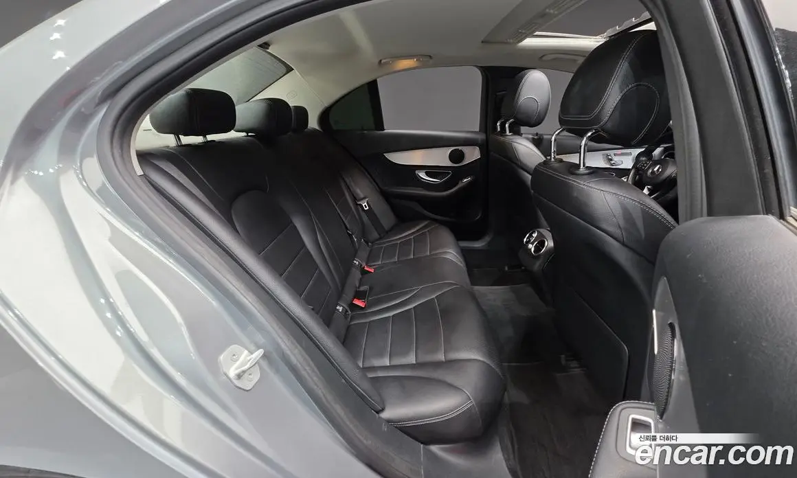 Mercedes-Benz C-Class 2016 2.1 автомат (гидро), фото 19 Mercedes-Benz C-Class 2016 2.1 автомат (гидро), фото 19