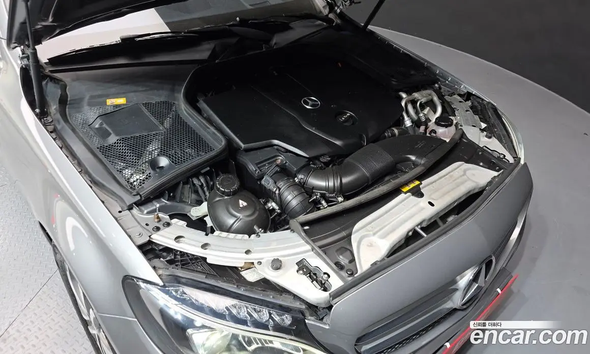 Mercedes-Benz C-Class 2016 2.1 автомат (гидро), фото 6 Mercedes-Benz C-Class 2016 2.1 автомат (гидро), фото 6