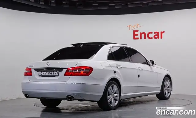 Mercedes-Benz E-Class 2013 3.5 автомат (гидро), миниатюра 2