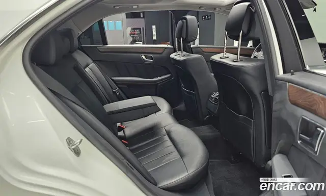 Mercedes-Benz E-Class 2013 3.5 автомат (гидро), миниатюра 12