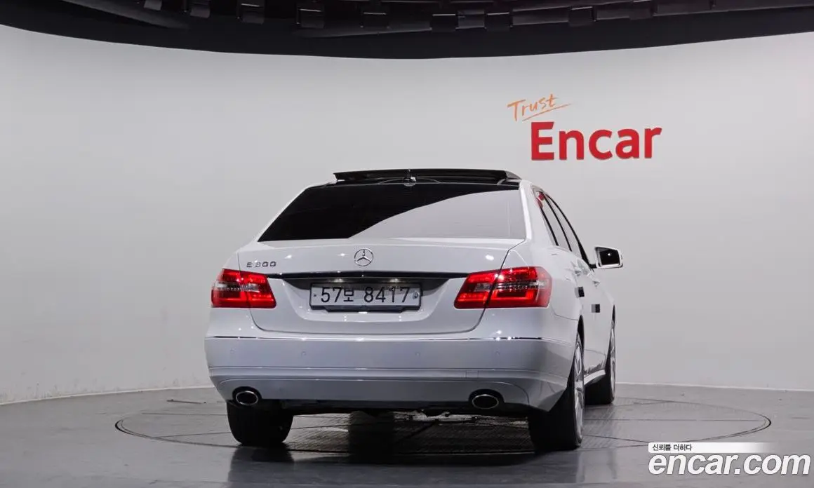 Mercedes-Benz E-Class 2013 3.5 автомат (гидро), фото 4