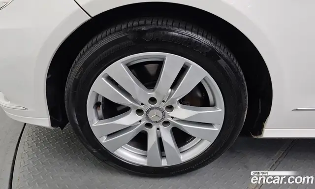 Mercedes-Benz E-Class 2013 3.5 автомат (гидро), миниатюра 5