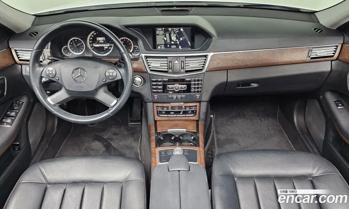 Mercedes-Benz E-Class 2013 3.5 автомат (гидро), фото 7