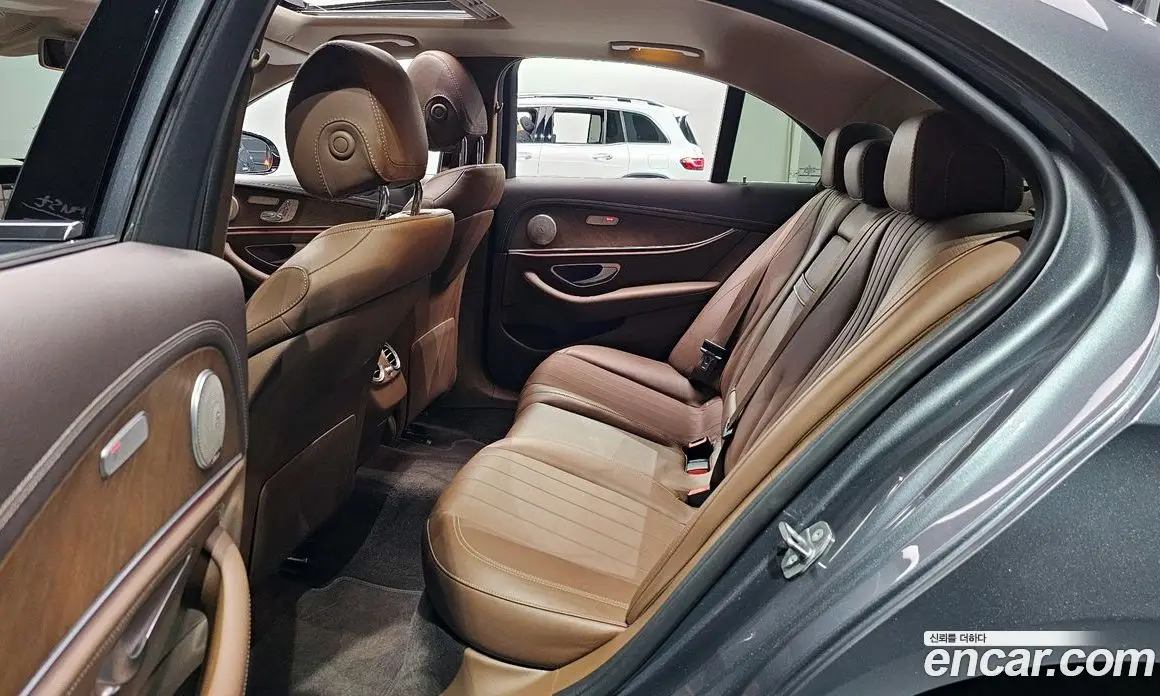 Mercedes-Benz E-Class 2018 1.9 автомат (гидро), фото 17