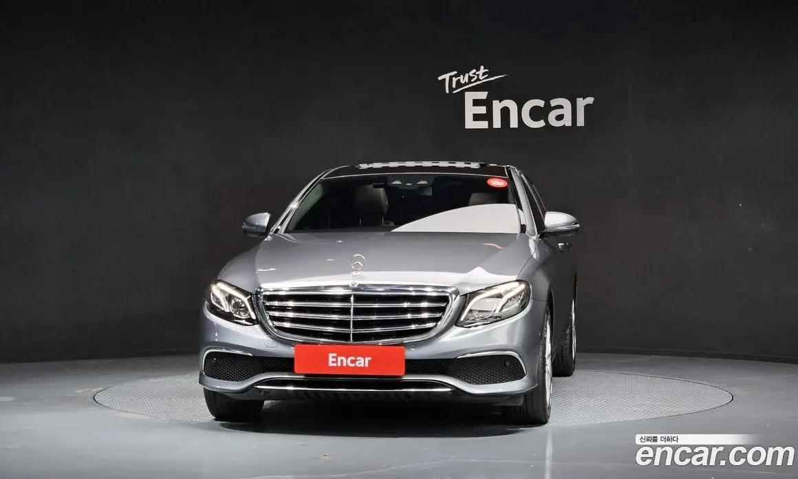 Mercedes-Benz E-Class 2018 1.9 автомат (гидро), фото 3